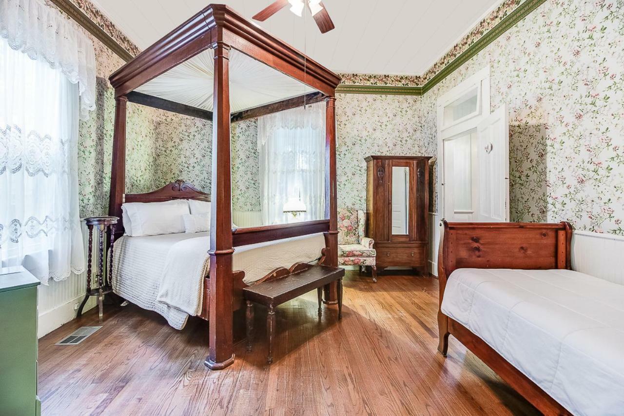 T'Frere'S Bed & Breakfast Lafayette Exterior foto
